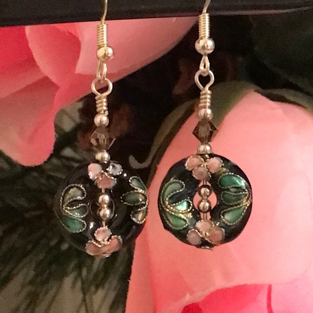 🔥ON SALE🔥3/$30🔥 💖 LA Design💖Handmade Earrings